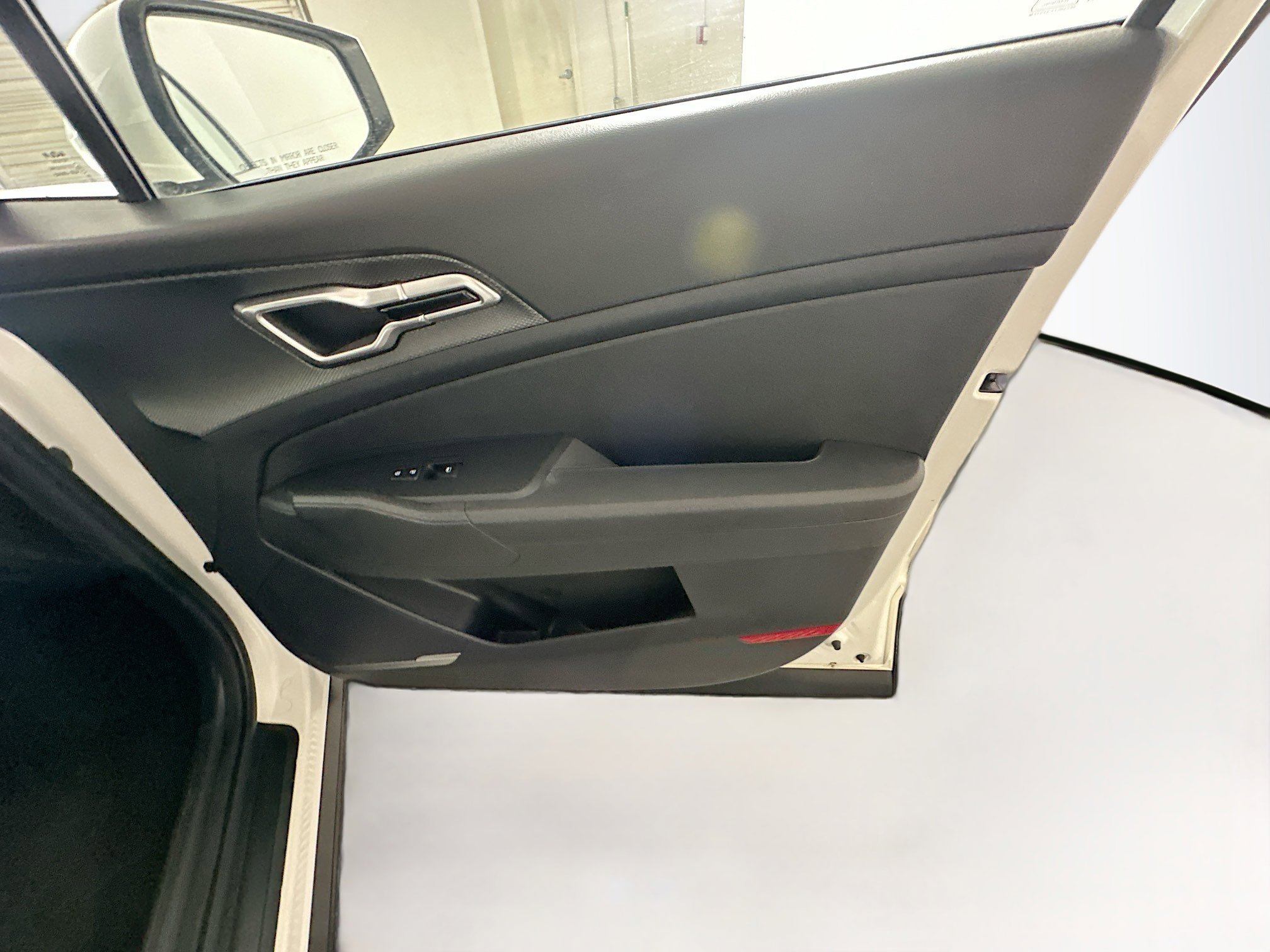 Used 2024 Kia Sportage LX image 30