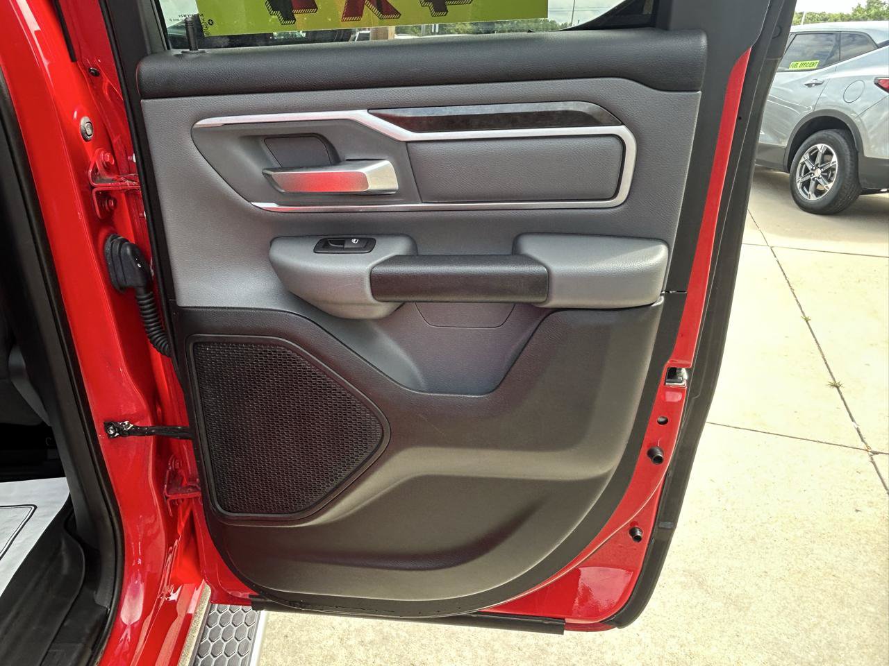 Used 2020 RAM 1500 Big Horn AWD/4WD image 14