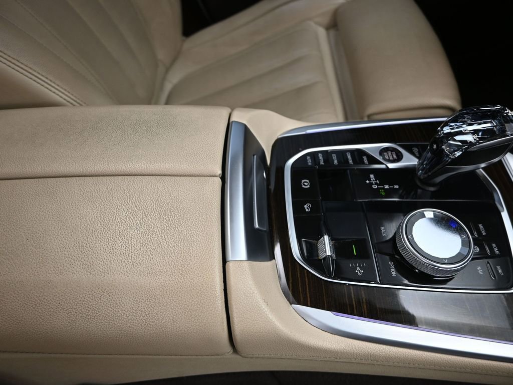 Used 2019 BMW X7 xDrive40i w/ Premium Package image 27