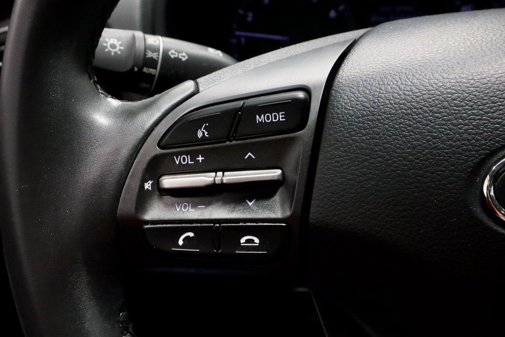 Used 2020 Hyundai Kona SEL w/ Cargo Package image 27