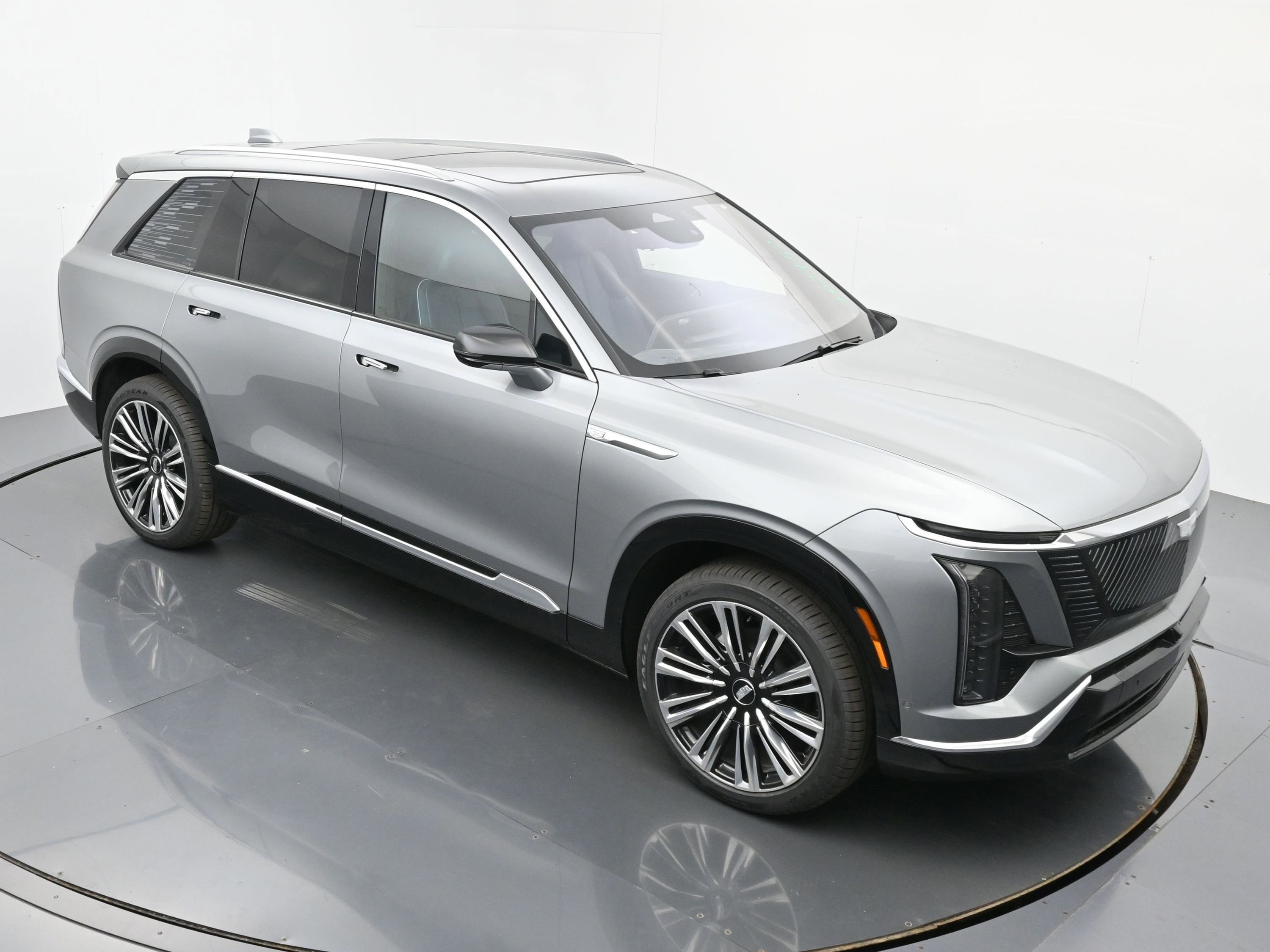 New 2026 Cadillac Vistiq Premium Luxury w/ LPO, Floor Liner Package image 29