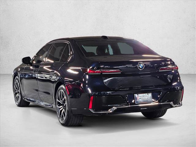 Used 2025 BMW 740i RWD image 7