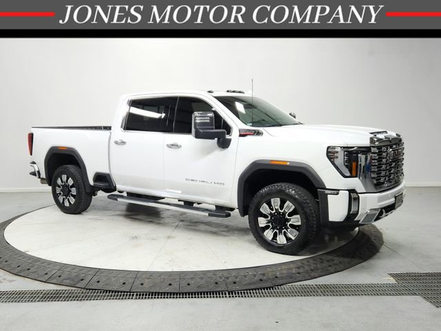 Used 2025 GMC Sierra 2500 Denali image 1