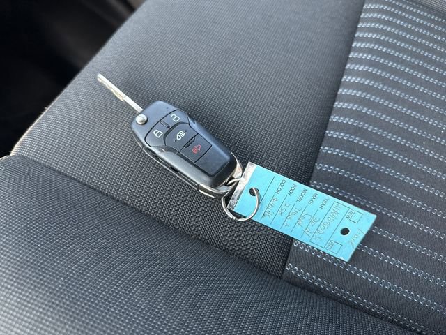 Used 2021 Ford Transit 250 Medium Roof w/ Load Area Protection Package image 28