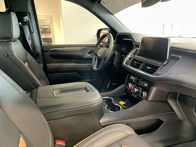Used 2024 GMC Yukon AT4 w/ LPO, Floor Liner Package AWD/4WD image 19