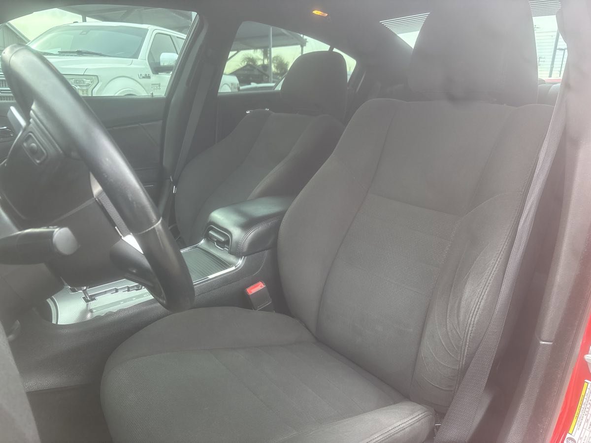 Used 2014 Dodge Charger R/T w/ Wheels & Tunes Group RWD image 9