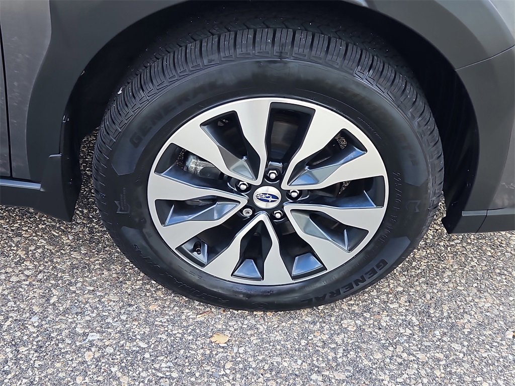 Used 2023 Subaru Outback Limited image 10