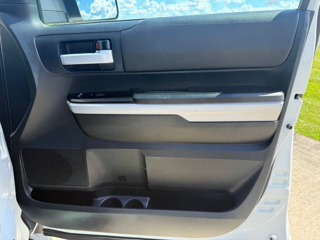 Used 2019 Toyota Tundra SR5 w/ TRD Off Road Package AWD/4WD image 19