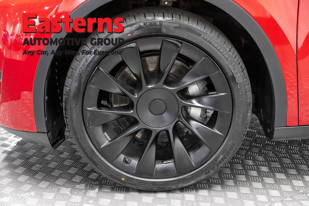 Used 2023 Tesla Model Y Long Range AWD/4WD image 31