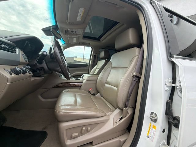 Used 2019 GMC Yukon SLT w/ HD Trailering Package AWD/4WD image 34