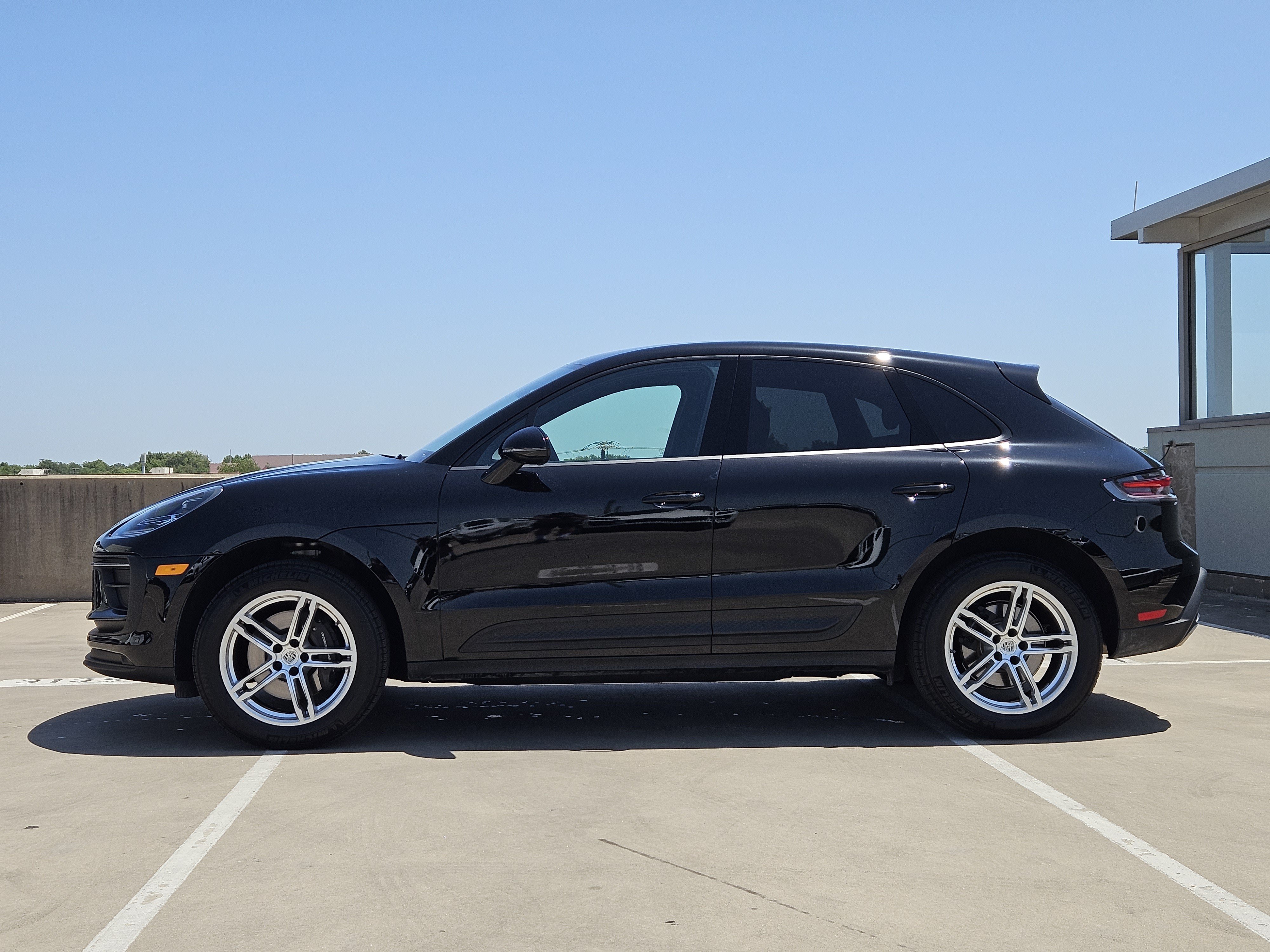 Certified 2026 Porsche Macan AWD/4WD video 2