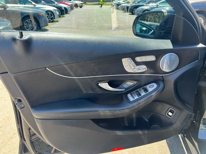 Used 2021 Mercedes-Benz C 300 4MATIC Sedan image 23