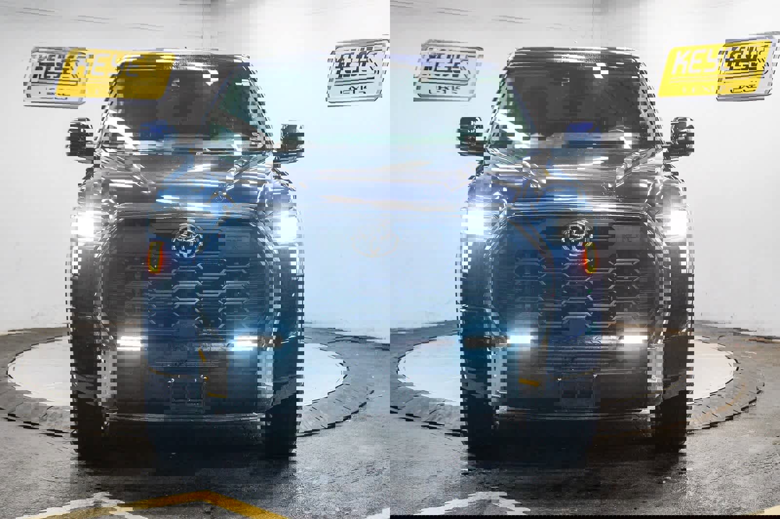 Used 2024 Toyota Tundra SR5 image 3