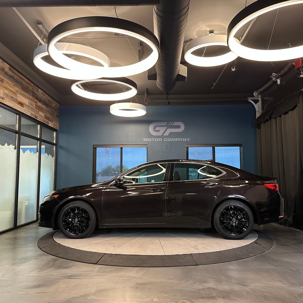 Used 2015 Acura TLX V6 w/ Technology Package FWD image 6