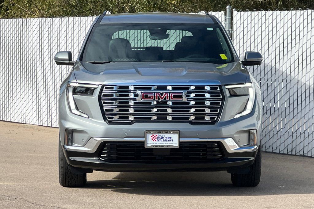 New 2026 GMC Acadia Denali w/ Super Cruise Package image 6