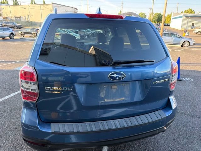 Used 2016 Subaru Forester 2.5i Premium w/ All-Weather Package AWD/4WD image 7