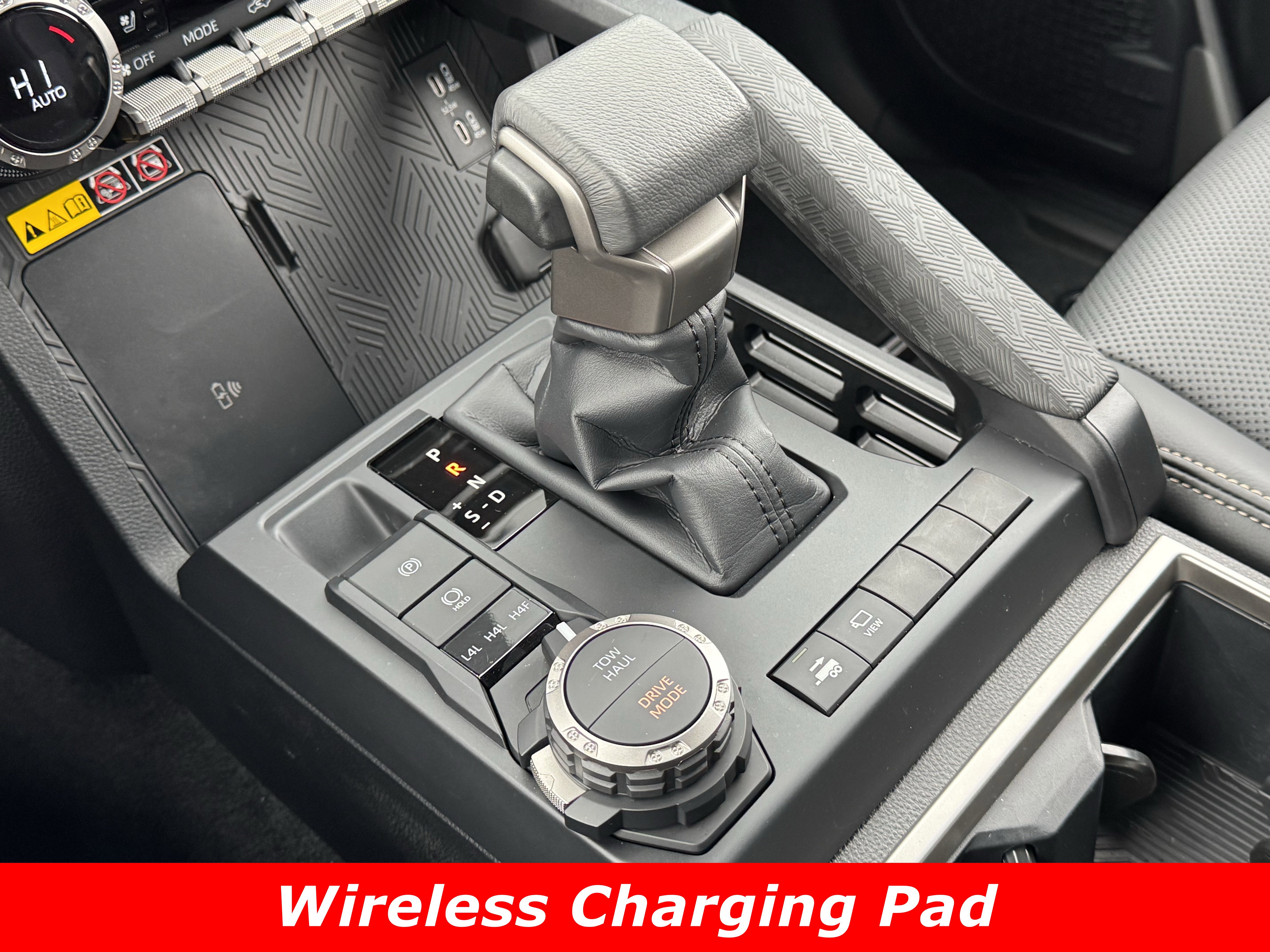 Used 2024 Toyota Tacoma Limited image 10