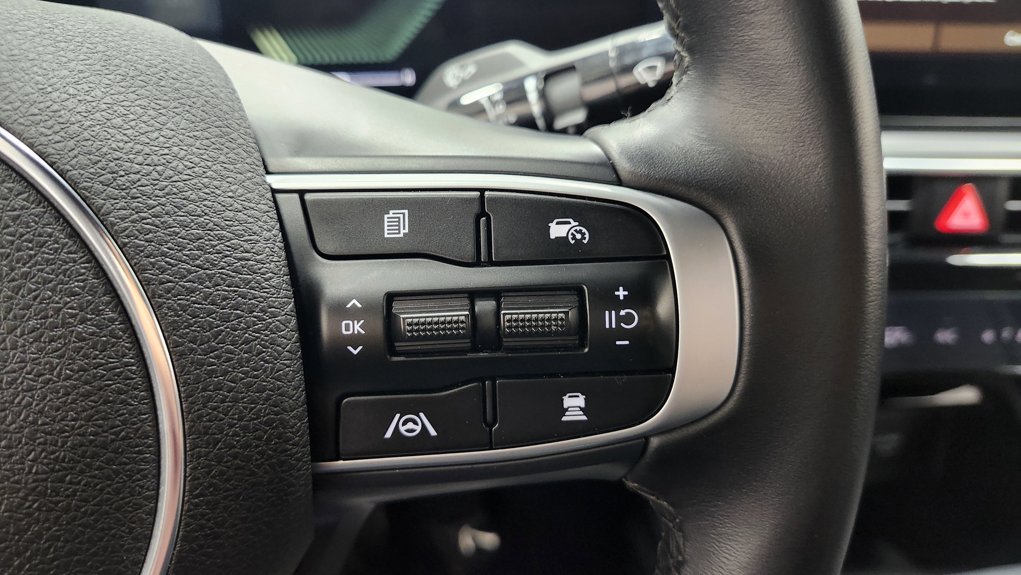 Used 2025 Kia K5 GT-Line image 34