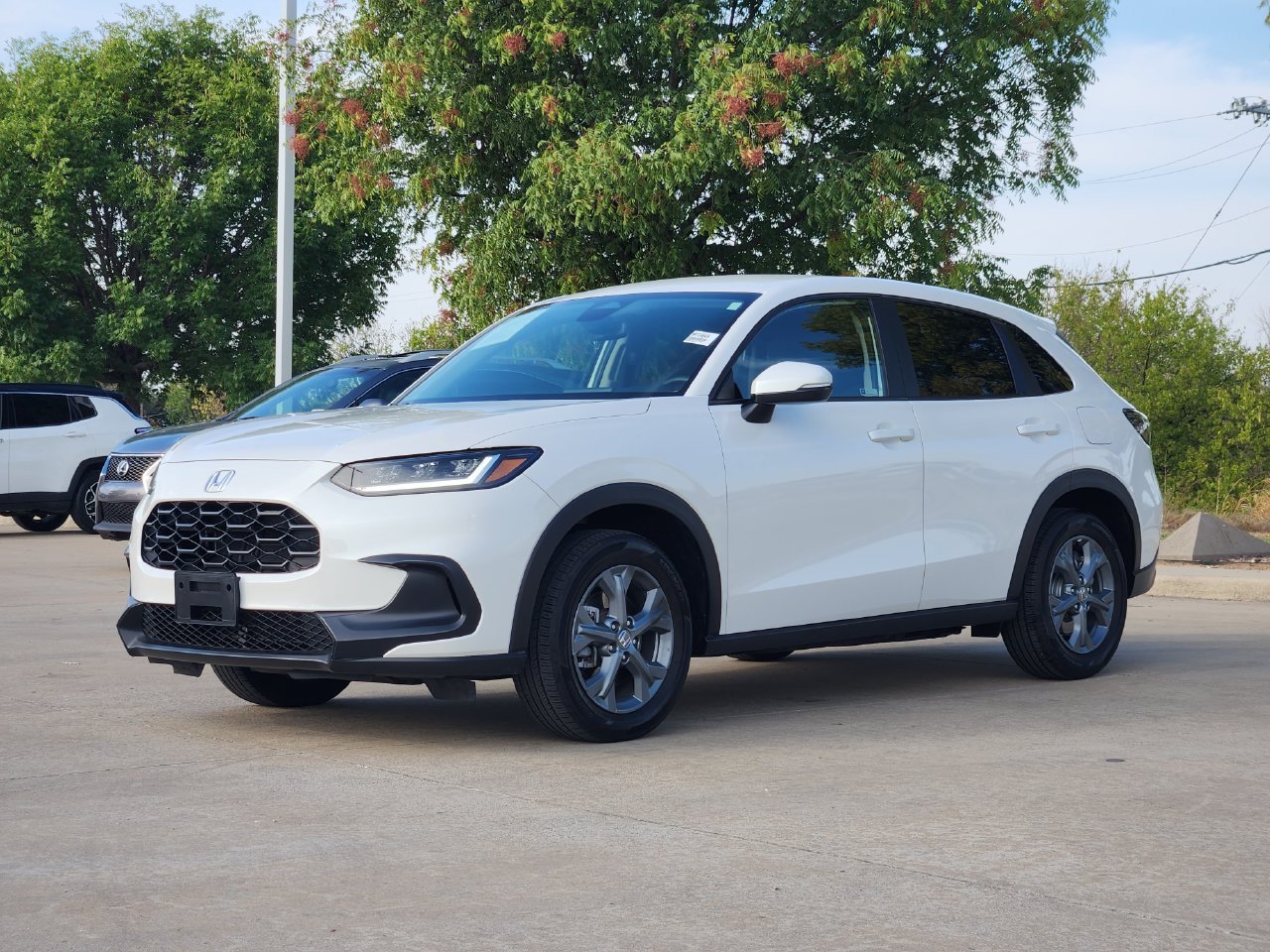 Used 2026 Honda HR-V LX image 3