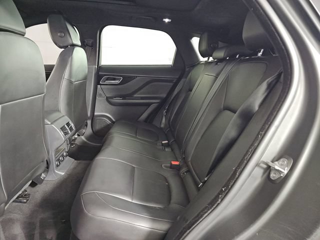 Used 2020 Jaguar F-PACE Premium AWD/4WD image 12