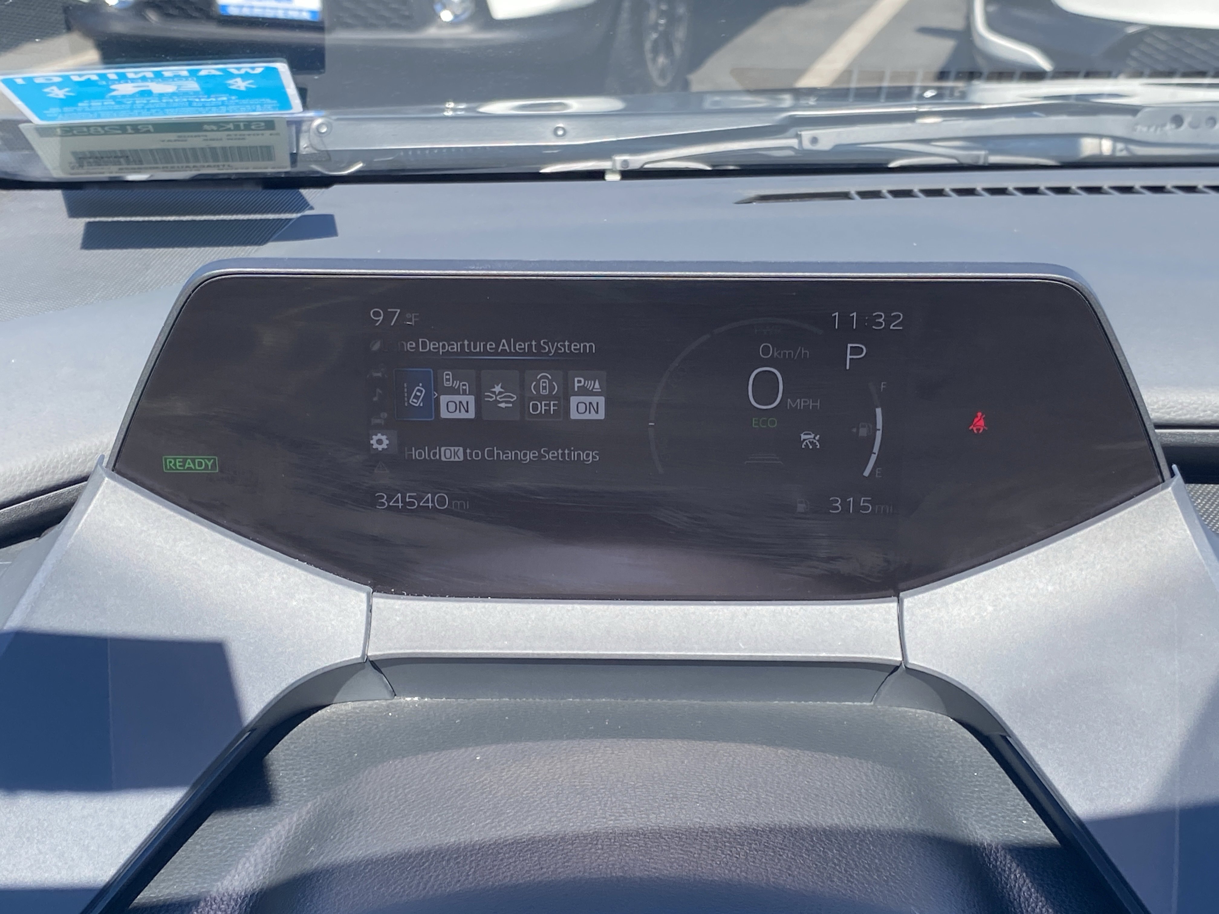 Used 2024 Toyota Prius LE image 27