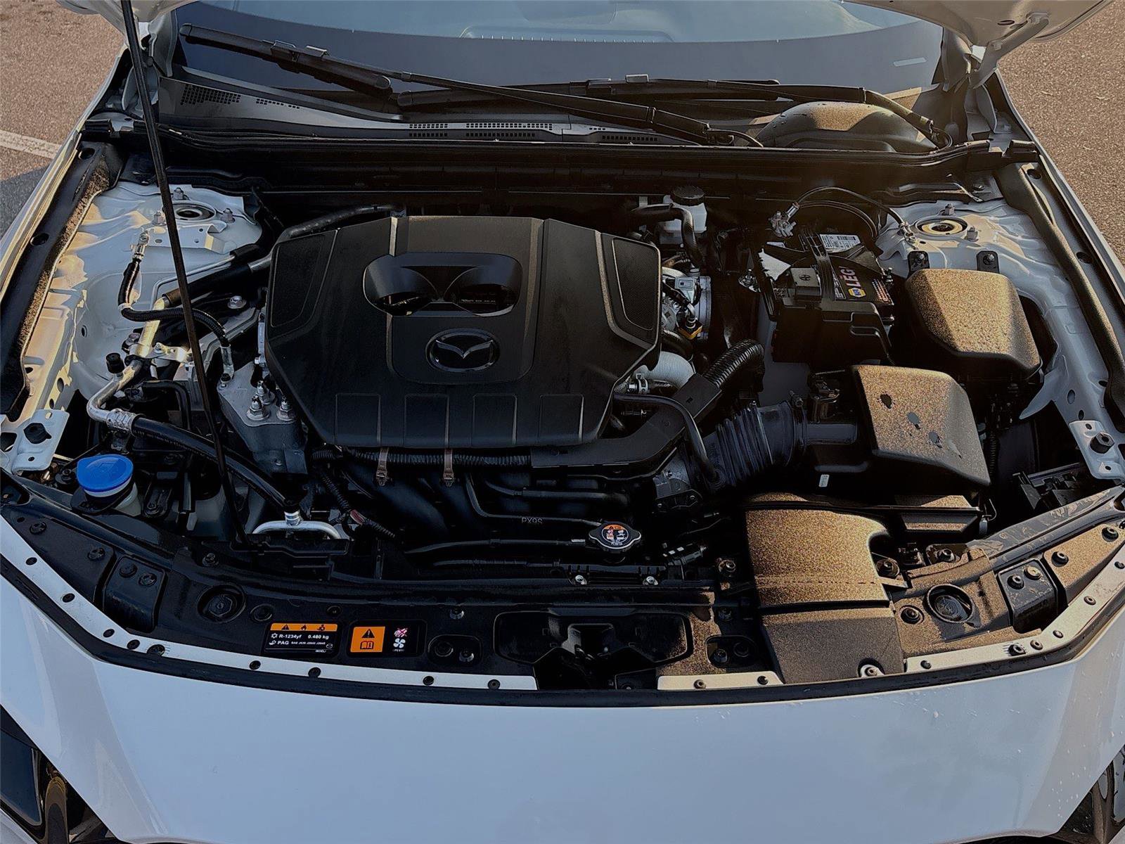 Used 2023 MAZDA MAZDA3 s image 33