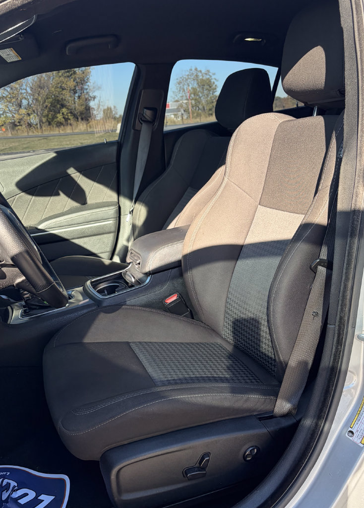 Used 2020 Dodge Charger GT RWD image 19