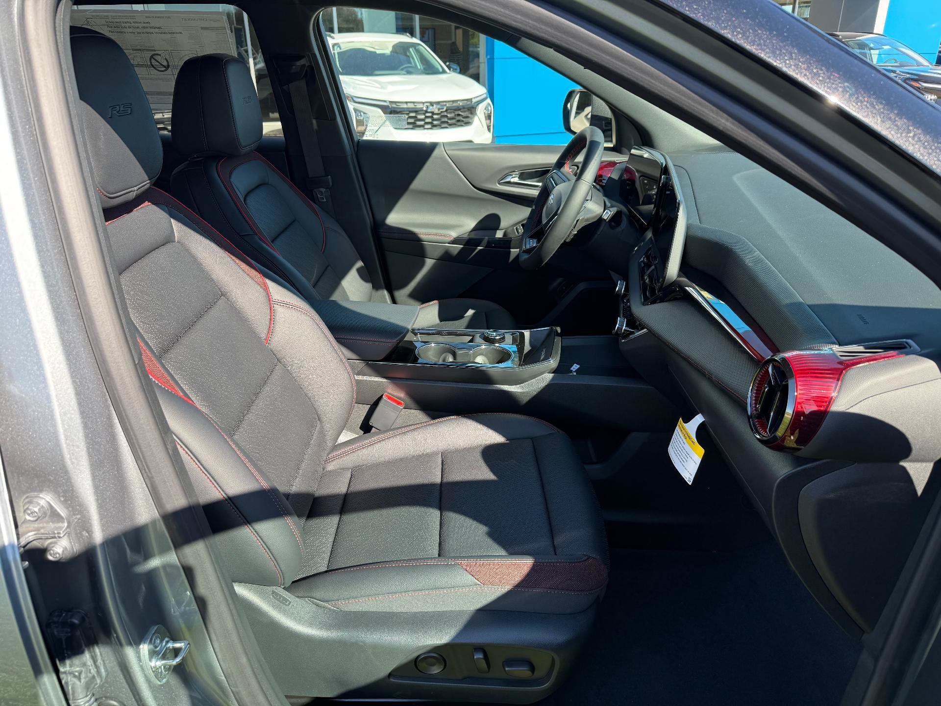 New 2027 Chevrolet Equinox RS w/ Safety and Technology Package AWD/4WD image 9