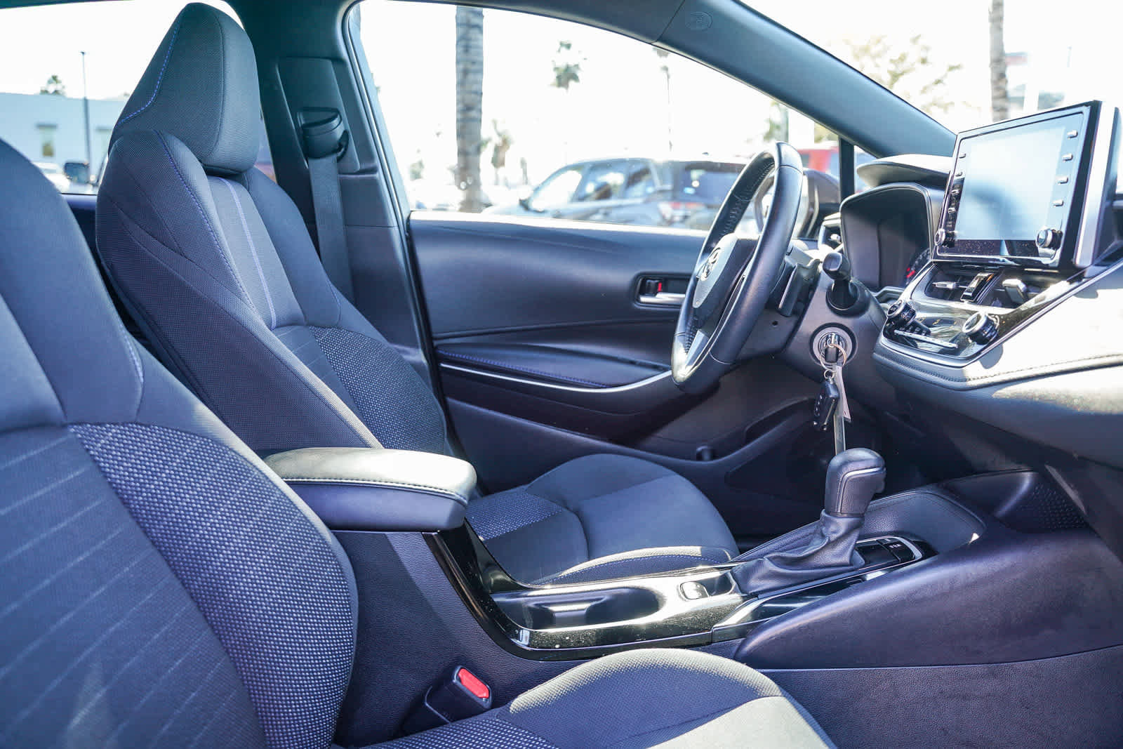 Used 2020 Toyota Corolla SE image 16