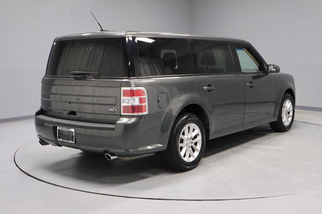 Used 2019 Ford Flex SE FWD image 11