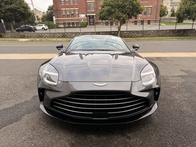 New 2026 Aston Martin V8 Vantage Coupe image 10