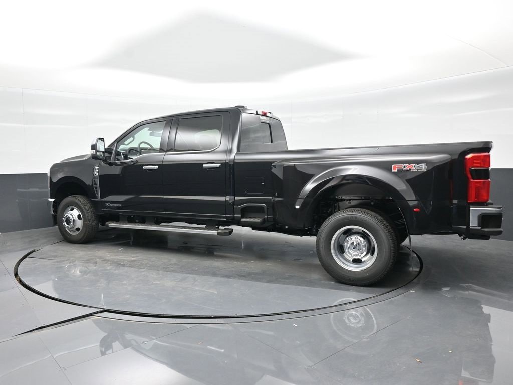 New 2026 Ford F350 Lariat w/ Chrome Package image 6
