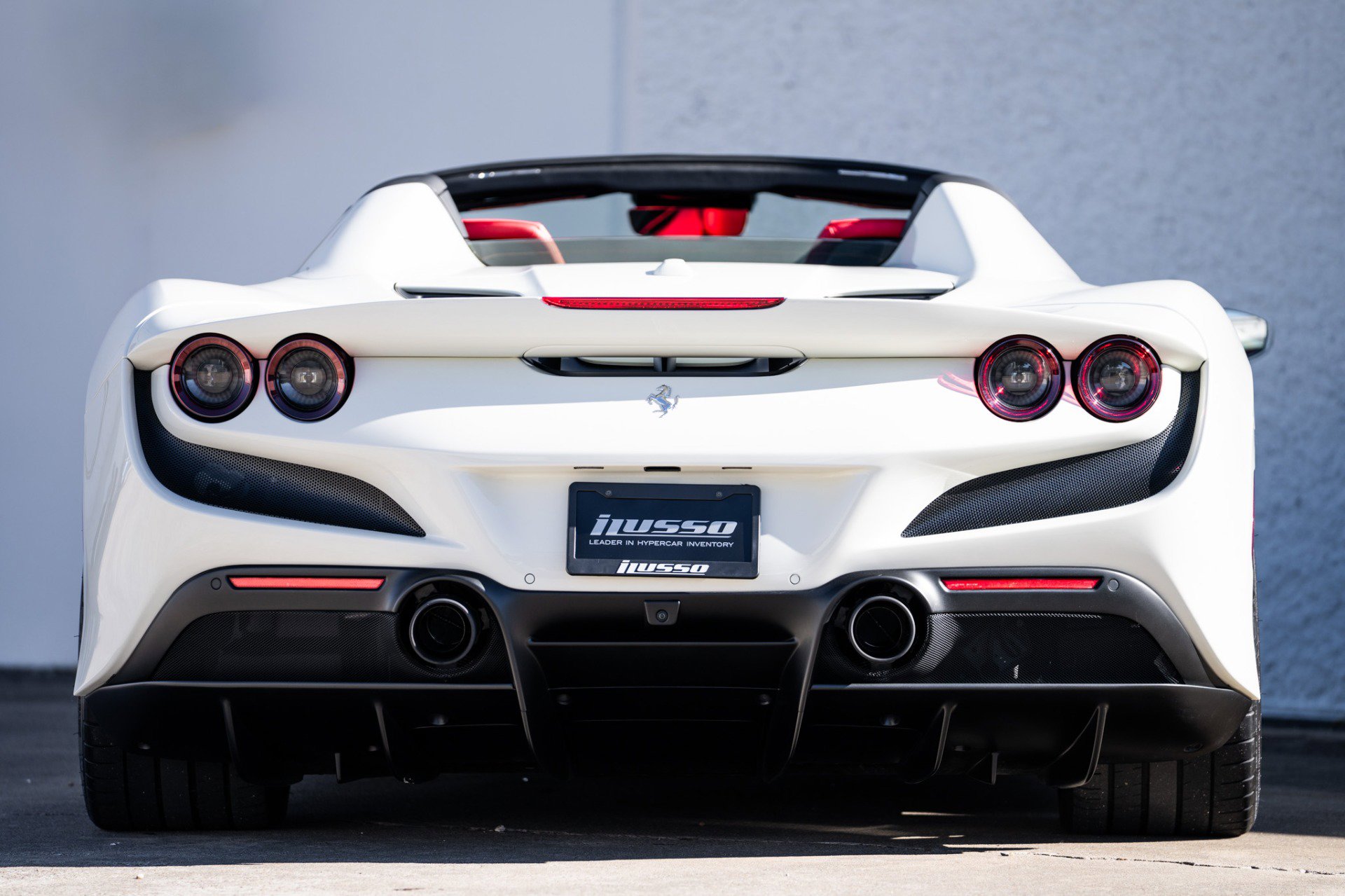 Used 2023 Ferrari F8 Tributo image 18