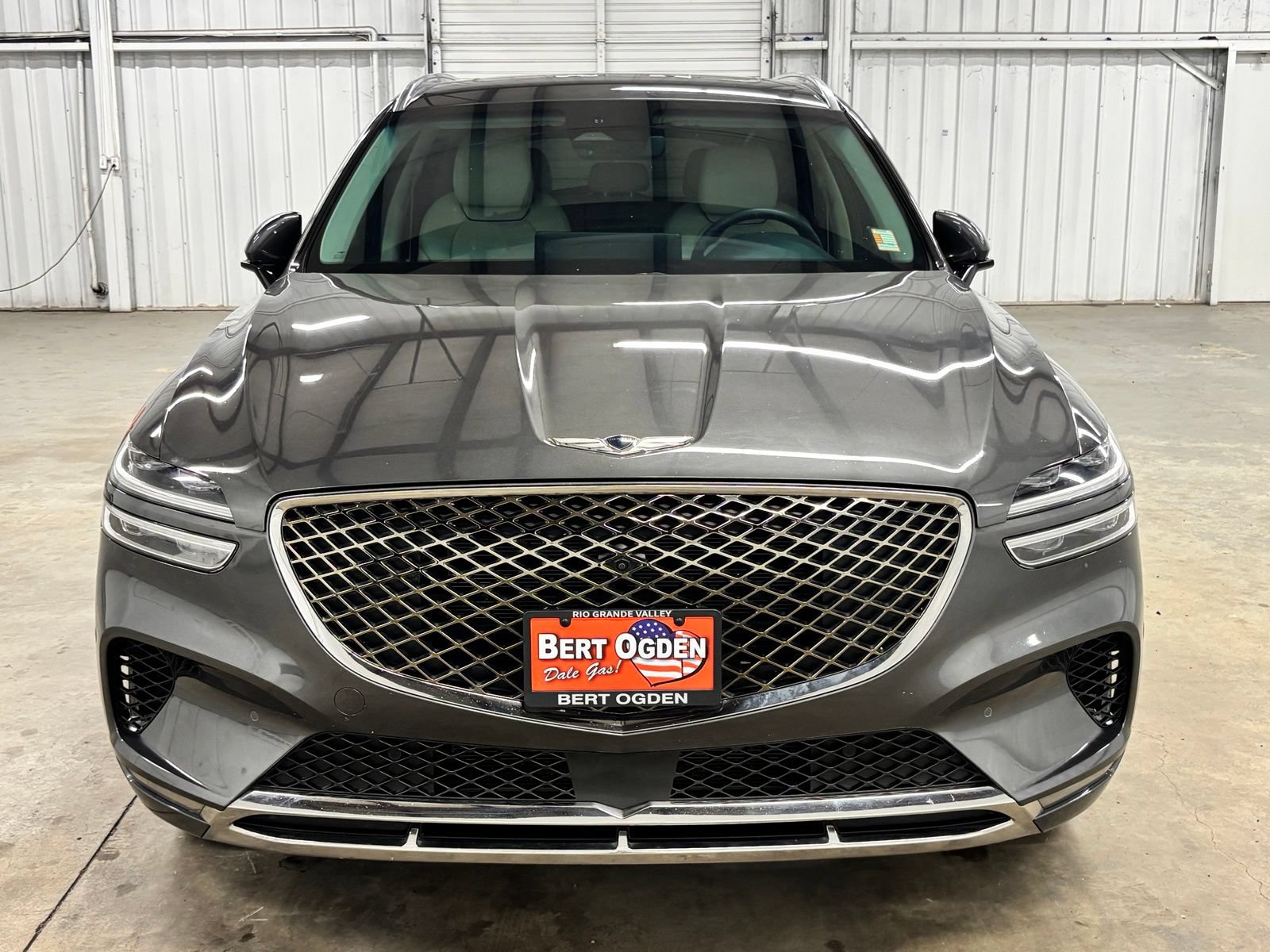 Used 2022 Genesis GV70 2.5T w/ Advanced Package AWD/4WD image 2