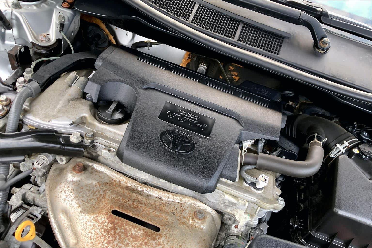 Used 2016 Toyota Camry LE FWD image 33