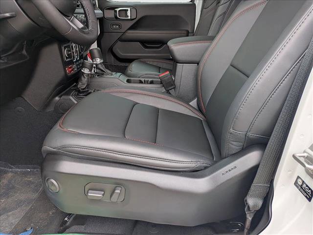 New 2025 Jeep Gladiator Rubicon w/ Convenience Group image 4