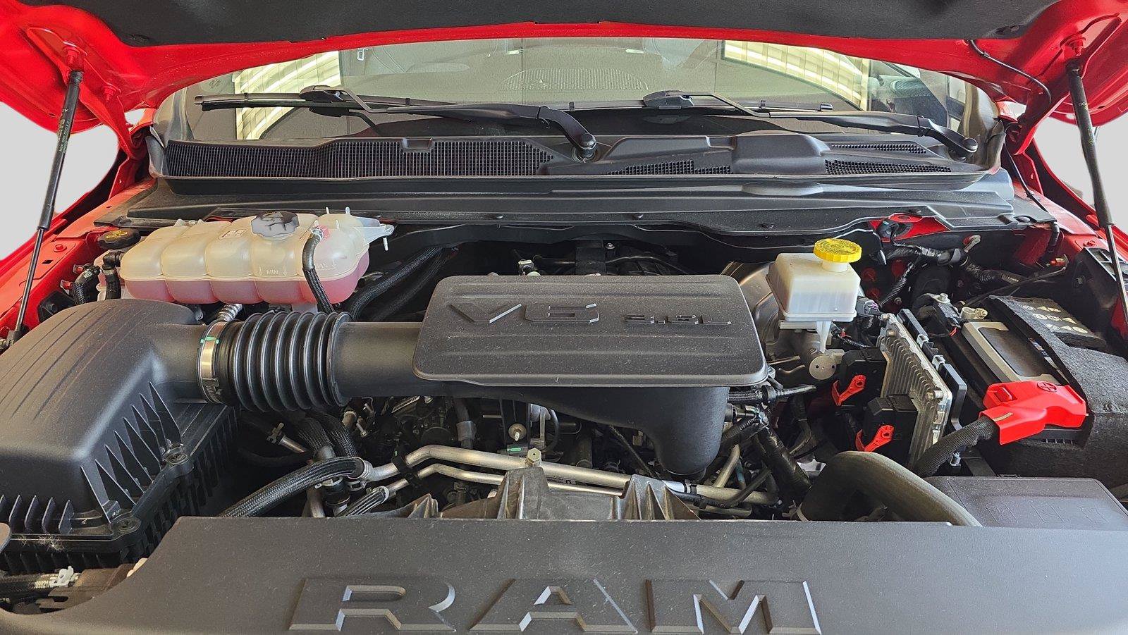 Used 2024 RAM 1500 Big Horn AWD/4WD image 27