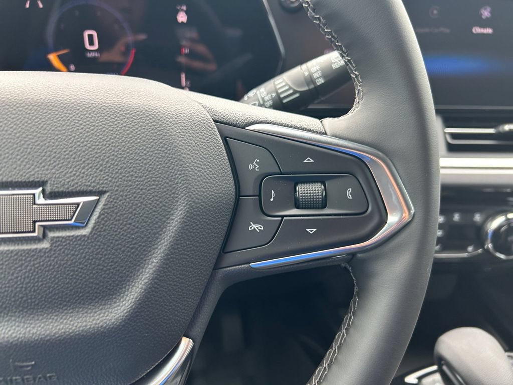 New 2026 Chevrolet Trax ACTIV w/ Driver Confidence Package FWD image 32