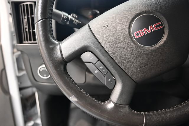 Used 2023 GMC Savana 3500 LS RWD image 23