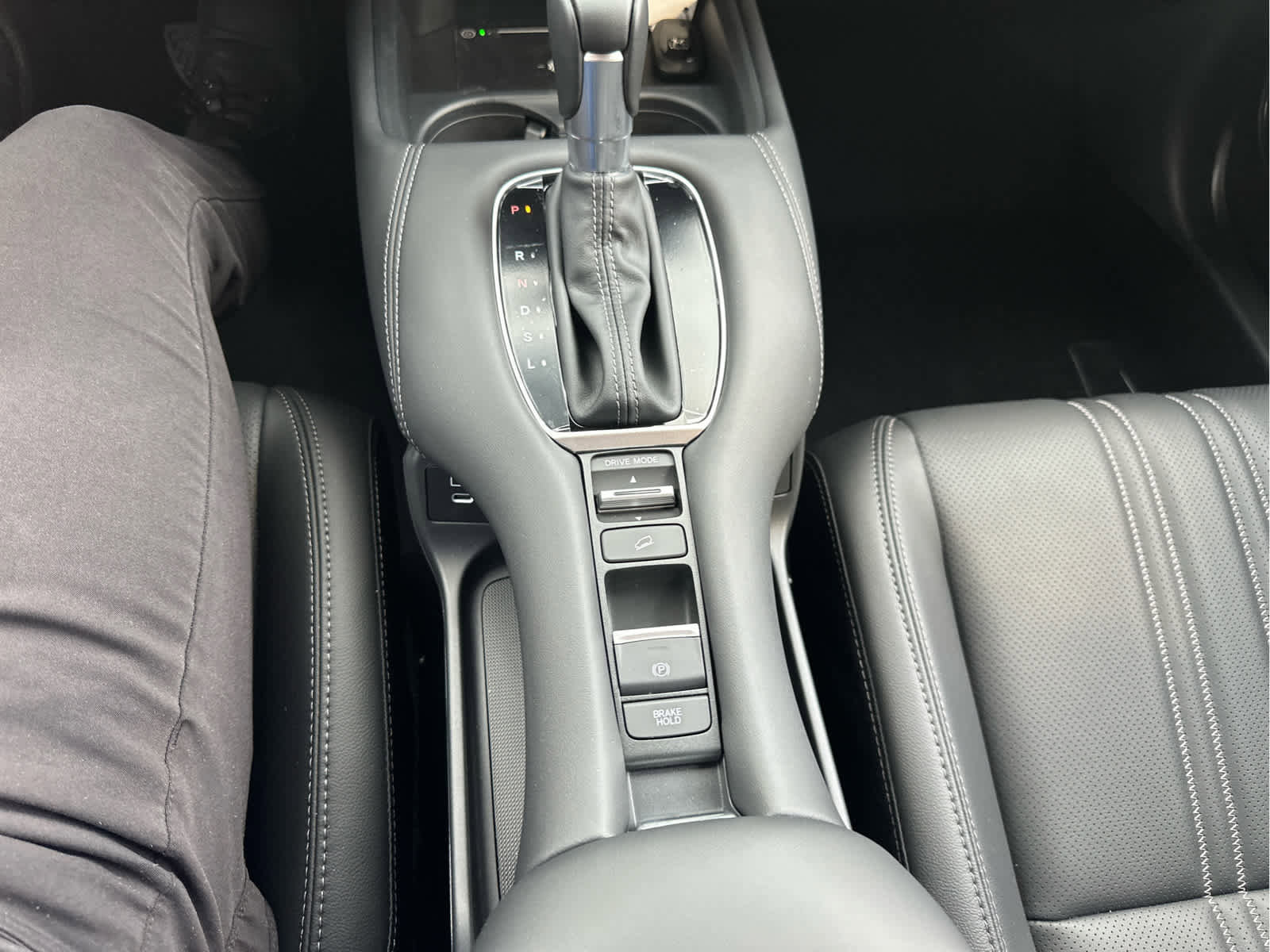 New 2026 Honda HR-V EX-L image 36