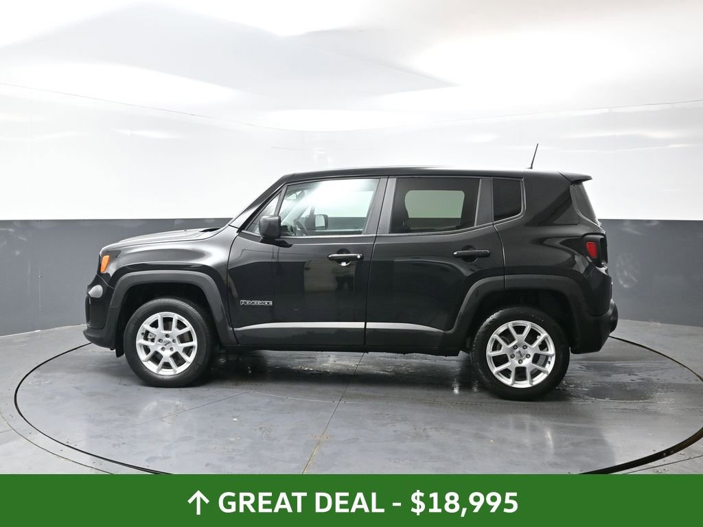 Used 2023 Jeep Renegade Latitude AWD/4WD image 11
