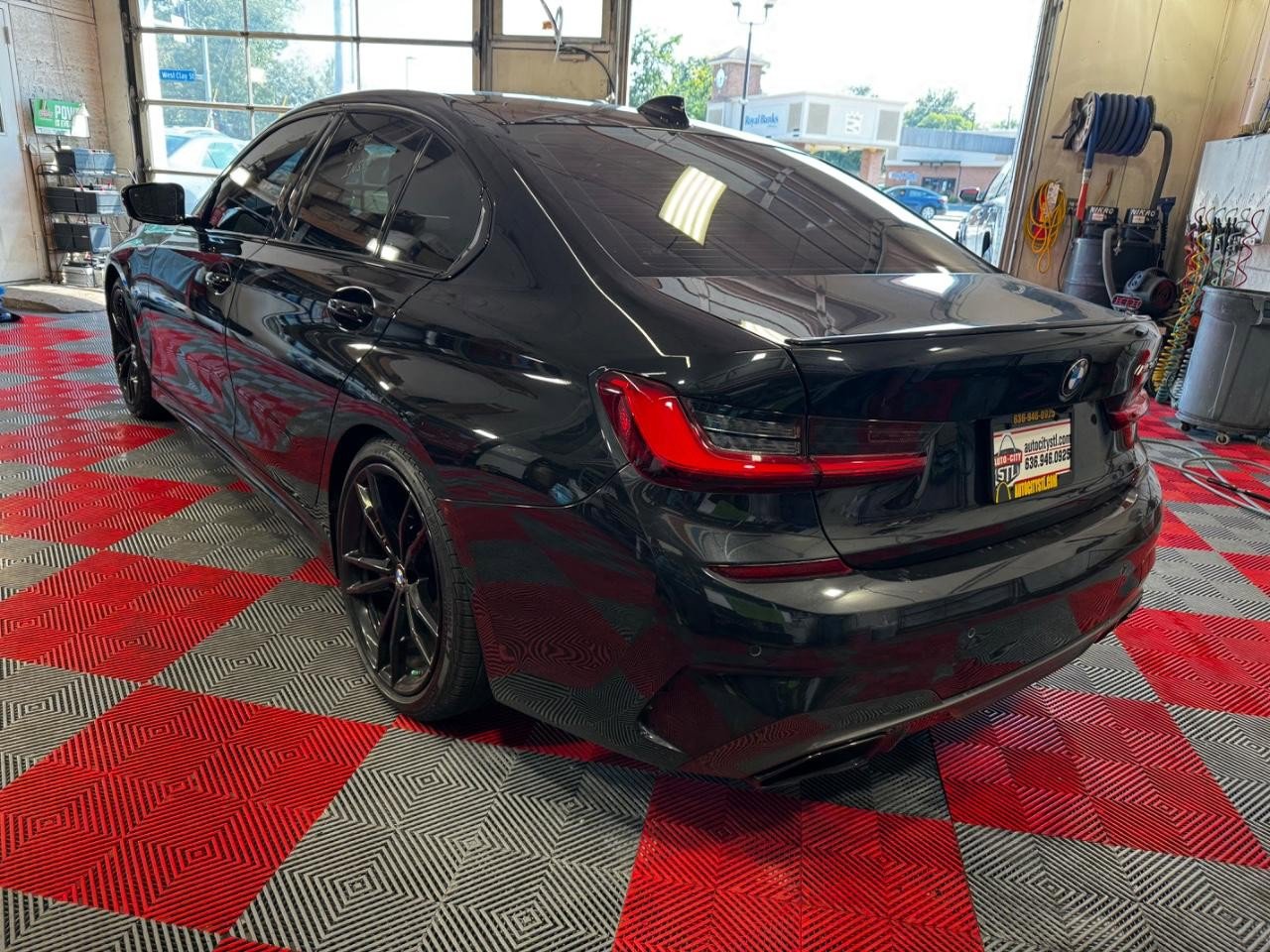Used 2021 BMW M340i w/ Executive Package image 5