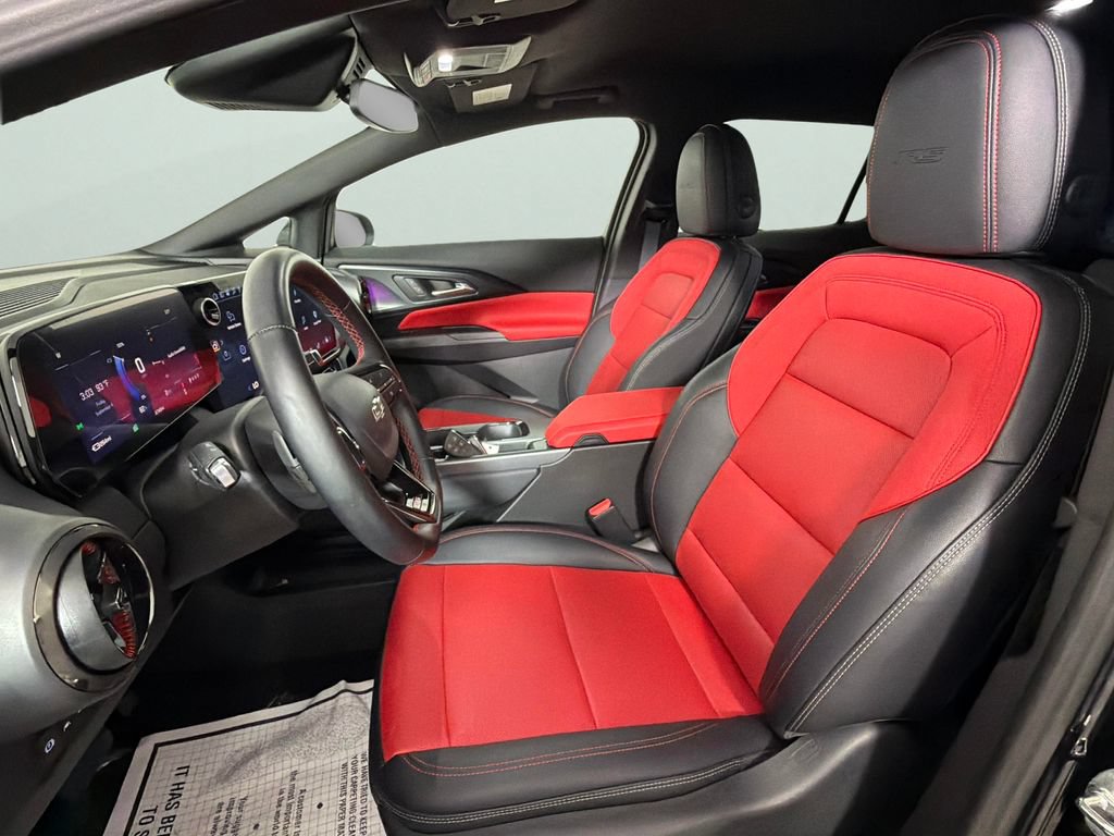 Certified 2025 Chevrolet Equinox EV RS FWD image 17