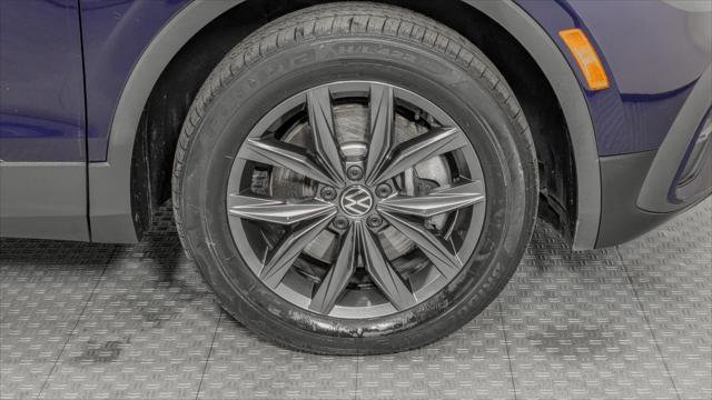 Used 2023 Volkswagen Tiguan SE image 27