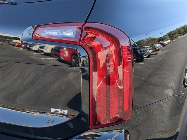 Used 2024 Kia Telluride LX image 11