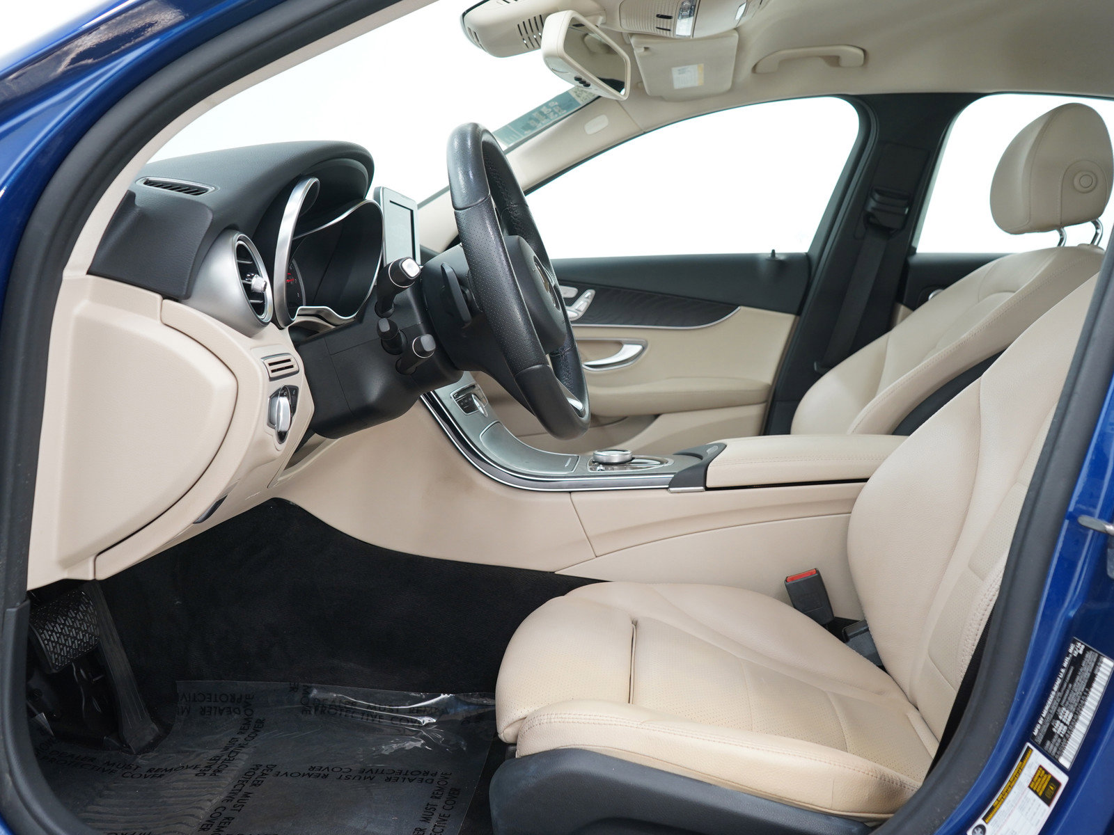 Used 2017 Mercedes-Benz C 300 4MATIC Sedan image 18