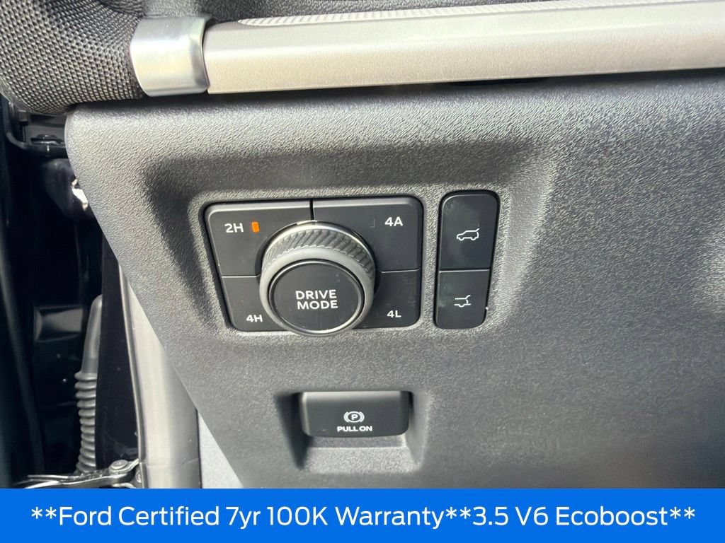 Used 2025 Ford Expedition Active AWD/4WD image 16