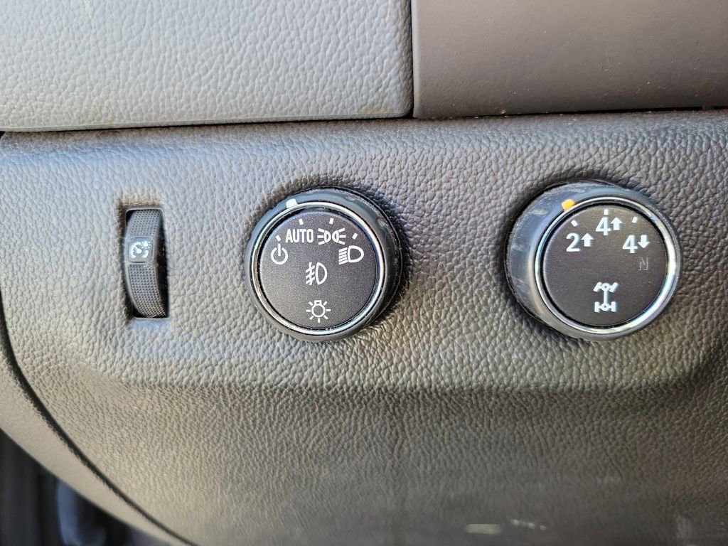 Used 2016 Chevrolet Colorado Z71 AWD/4WD image 20