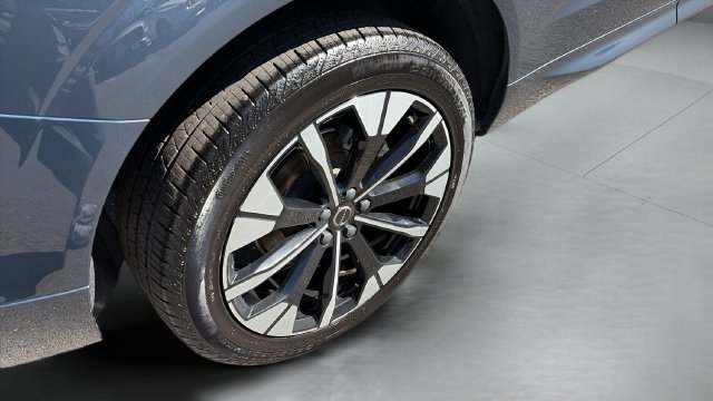 Certified 2026 Volvo XC60 B5 Plus AWD/4WD image 22