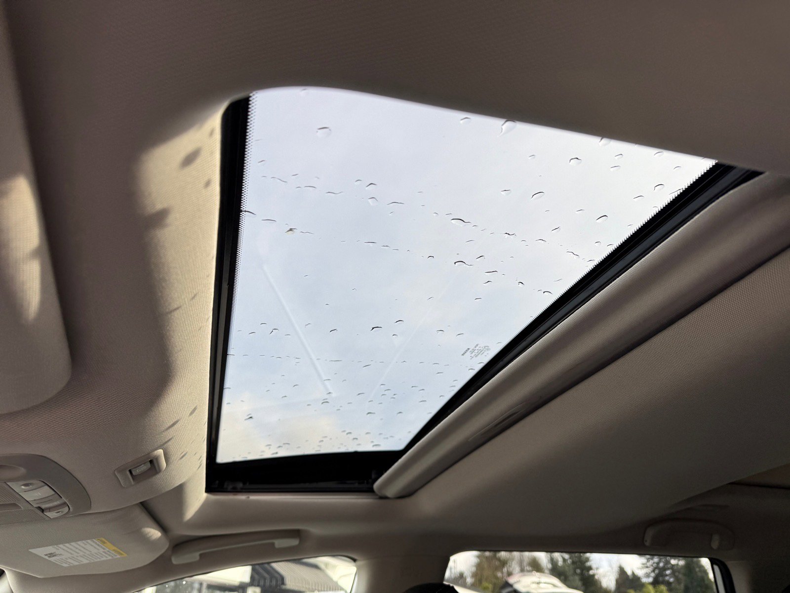 Used 2019 Nissan Pathfinder SL AWD/4WD image 21